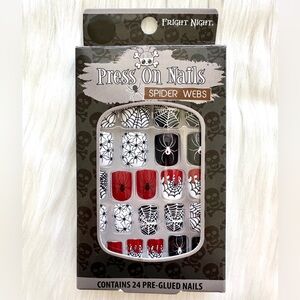 BLACK WIDOW NAILS
